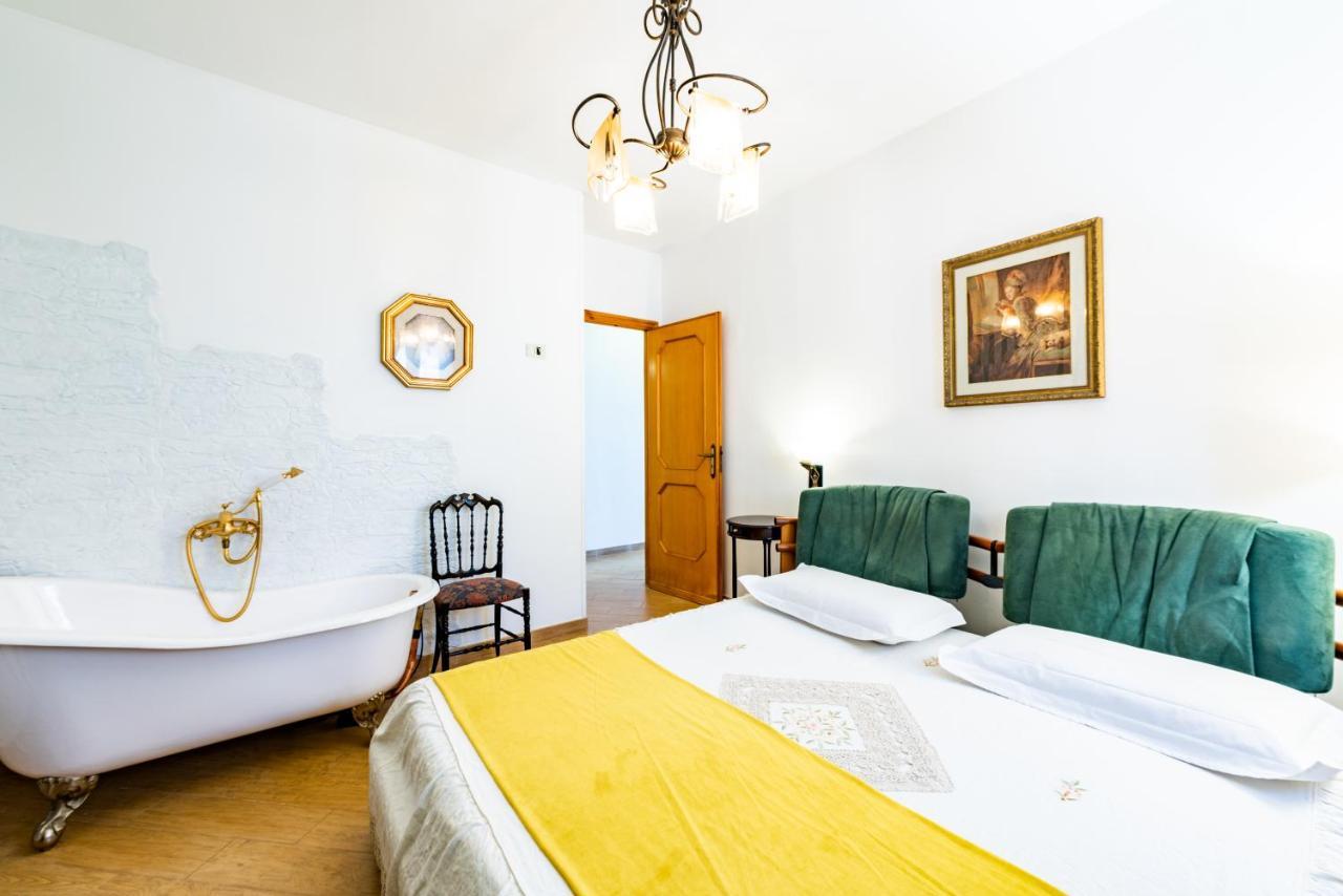Extravacanza Safari Selva Di Fasano Ngoại thất bức ảnh